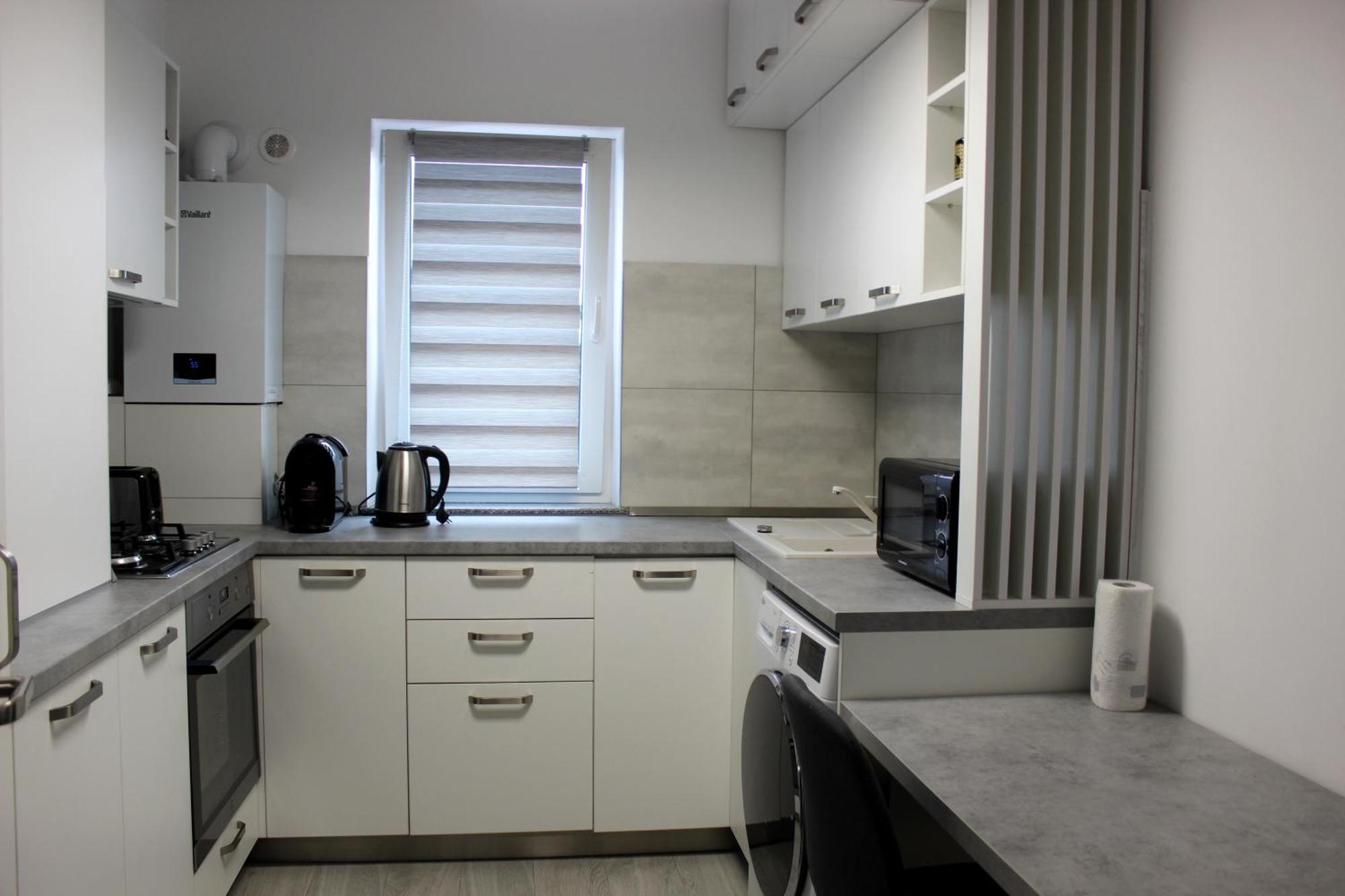 Cozy Apartments In Centre Of Suceava Near Kaufland And University Exterior foto